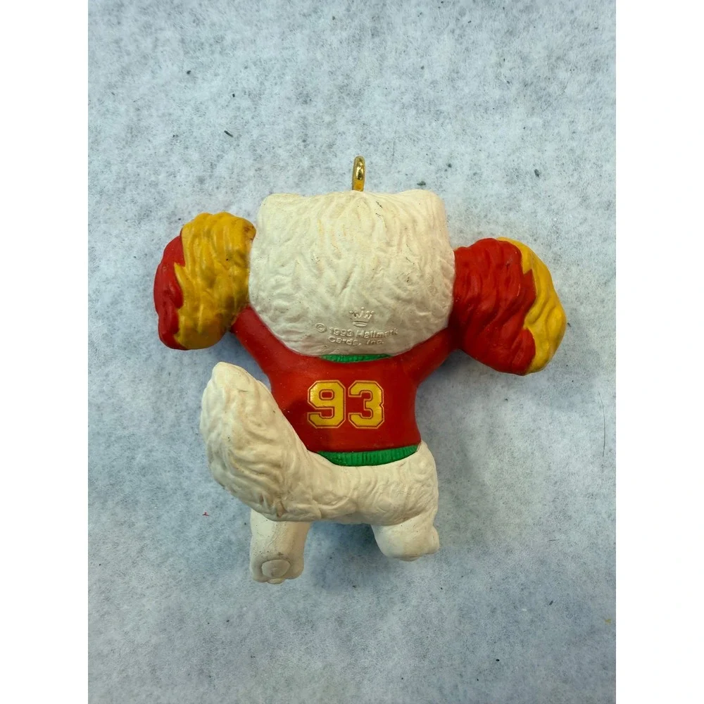 Hallmark Keepsake Ornament 1993 Super Sister Cheerleader Cat Kitten QX554-5 Box
